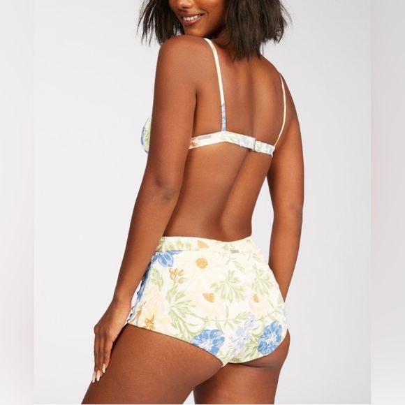 Billabong 🌼 Floral High Rise Avalon Short Bikini Bottom | Bralette Bikini Top - Picture 10 of 16